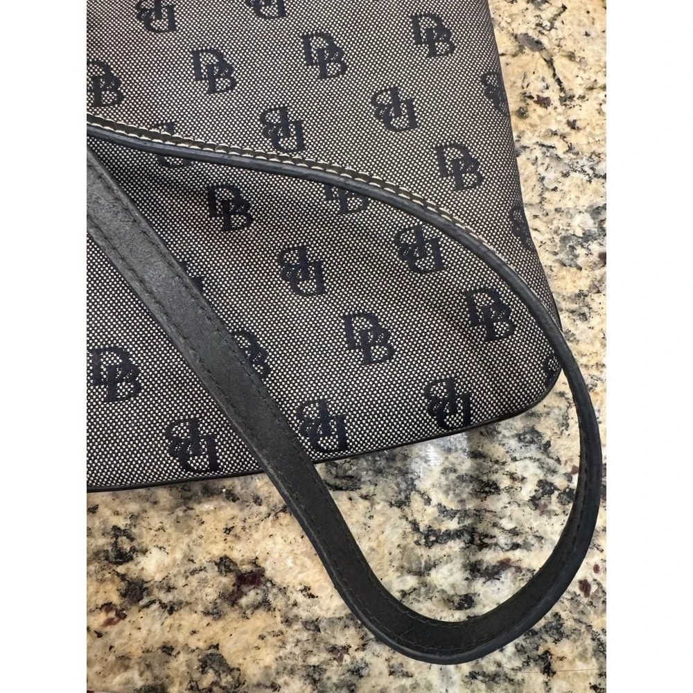 Dooney Bourke Messenger Crossbody Shoulder Bag Logo Canvas Leather‎